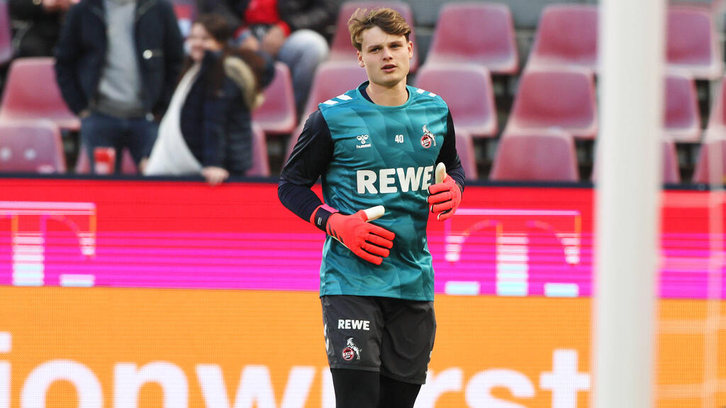 Wechselt Jonas Urbig vom 1. FC Köln zum FC Bayern?