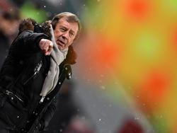 Head coach Yuri Semin of FC Lokomotiv Moscow
