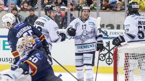 Die Nürnberg Ice Tigers haben das Halbfinale beim Spengler Cup erreicht