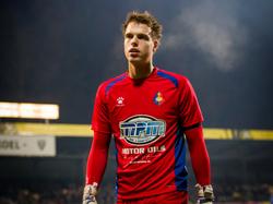 Wesley Zonneveld moet het veld met rood verlaten tijdens het competitieduel VVV-Venlo - SC Telstar (02-12-2016).