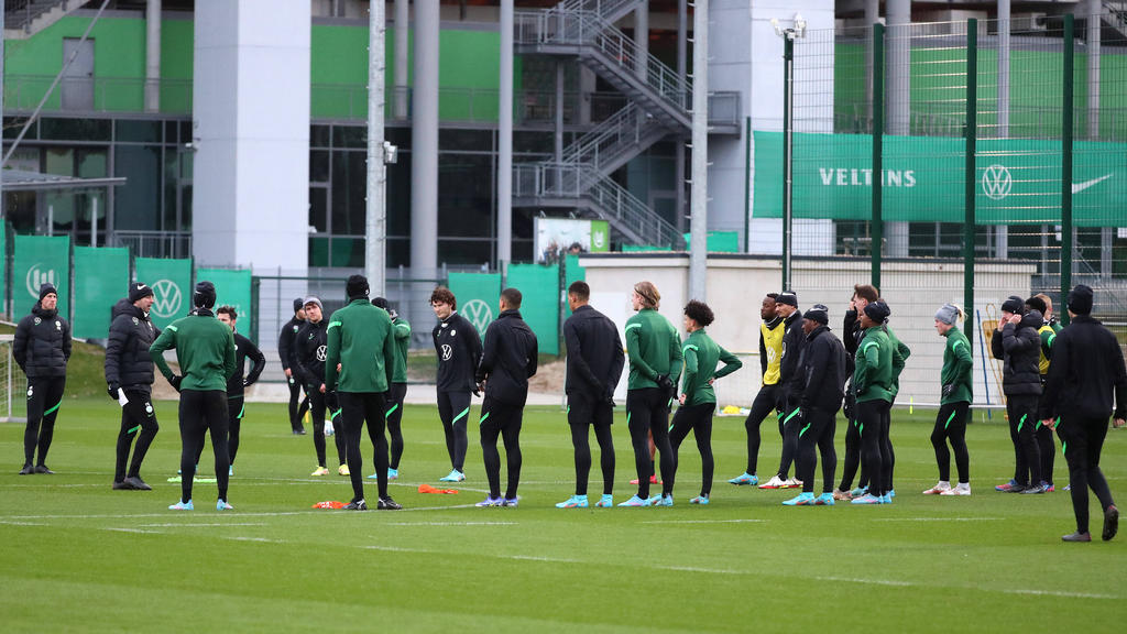Wolfsburgs Trainer Florian Kohfeldt warnt vor dem Aufeinandertreffen vor der individuellen Qualität der Mönchengladbacher Spieler