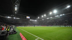 Die Ränge im Düsseldorfer Stadion werden am Freitag leer bleiben