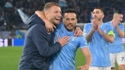 Lazio-Star Ciro Immobile (l.) hatte nach dem Sieg gegen den FC Bayern gut lachen