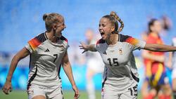 Die DFB-Stars Lea Schüller und Giulia Gwinn wollen auch bei der EM jubeln