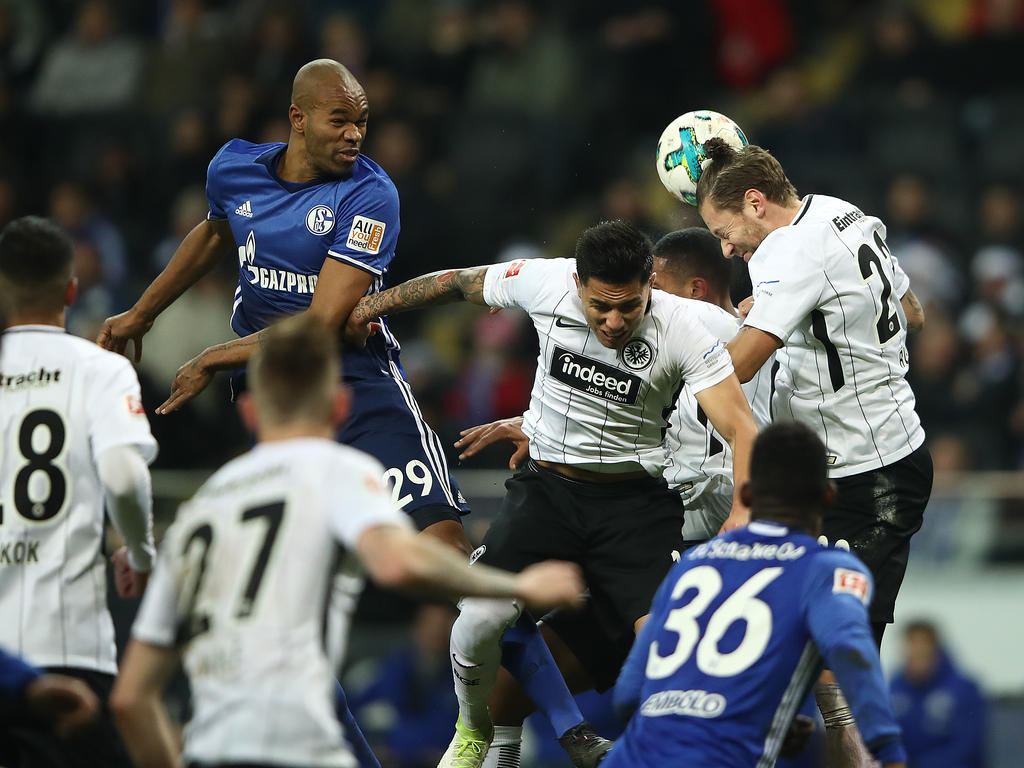 Naldo rettete Schalke 04 ein Remis bei Eintracht Frankfurt
