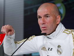 Zidane en la rueda de prensa de hace unos minutos.