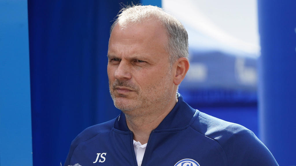 Jochen Schneider ist Sportvorstand auf Schalke