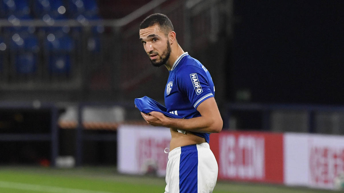 Nabil Bentaleb wurde beim FC Schalke 04 aussortiert Nabil Bentaleb wurde beim FC Schalke 04 aussortiert