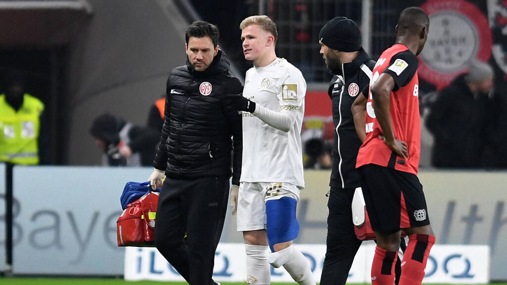 Jonathan Burkardt stand gegen Bayer Leverkusen nur wenige Sekunden auf dem Feld Jonathan Burkardt stand gegen Bayer Leverkusen nur wenige Sekunden auf dem Feld
