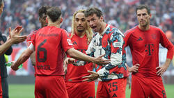 Wechselt auch Sacha Boye (M.) vom FC Bayern zu Galatasaray?