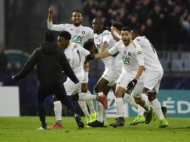Los jugadores del Entente Sannois Saint-Gratien celebran el gol. (Foto: Imago)