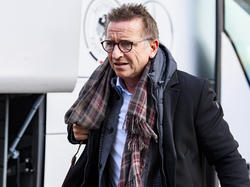 Norbert Meier steht nach seiner Entlassung im Zentrum der Kriitk