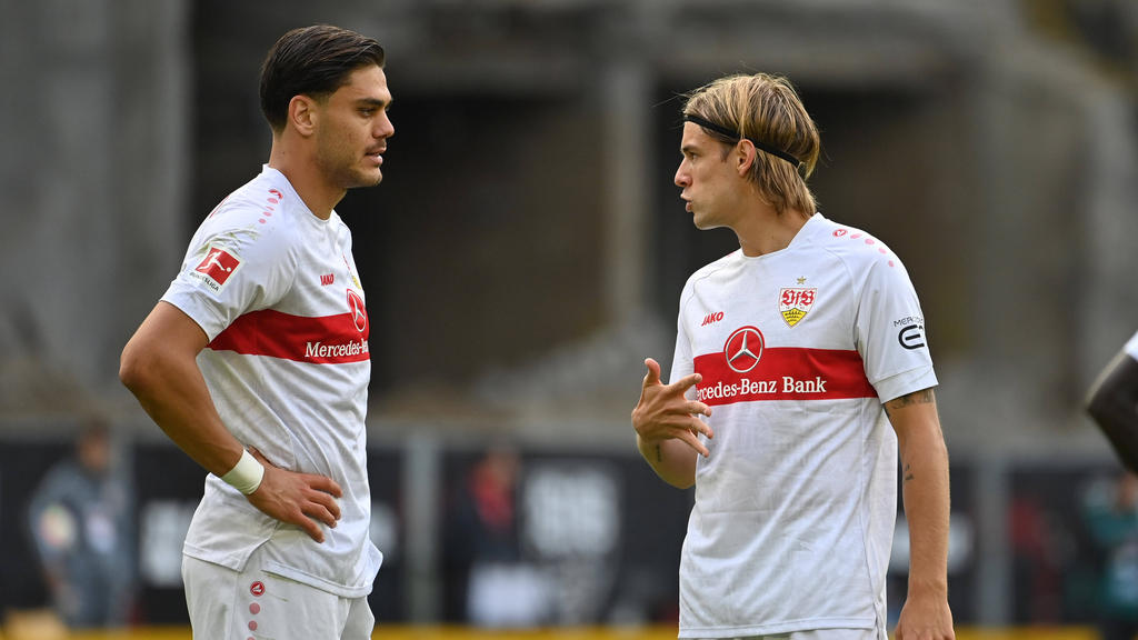 Will dauerhaft Champions League spielen: Borna Sosa (r.) vom VfB Stuttgart Will dauerhaft Champions League spielen: Borna Sosa (r.) vom VfB Stuttgart