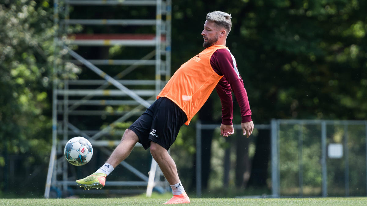 Mindestens 17 Spieler werden Dynamo Dresden verlassen, Patrick Ebert ist einer von ihnen Mindestens 17 Spieler werden Dynamo Dresden verlassen, Patrick Ebert ist einer von ihnen