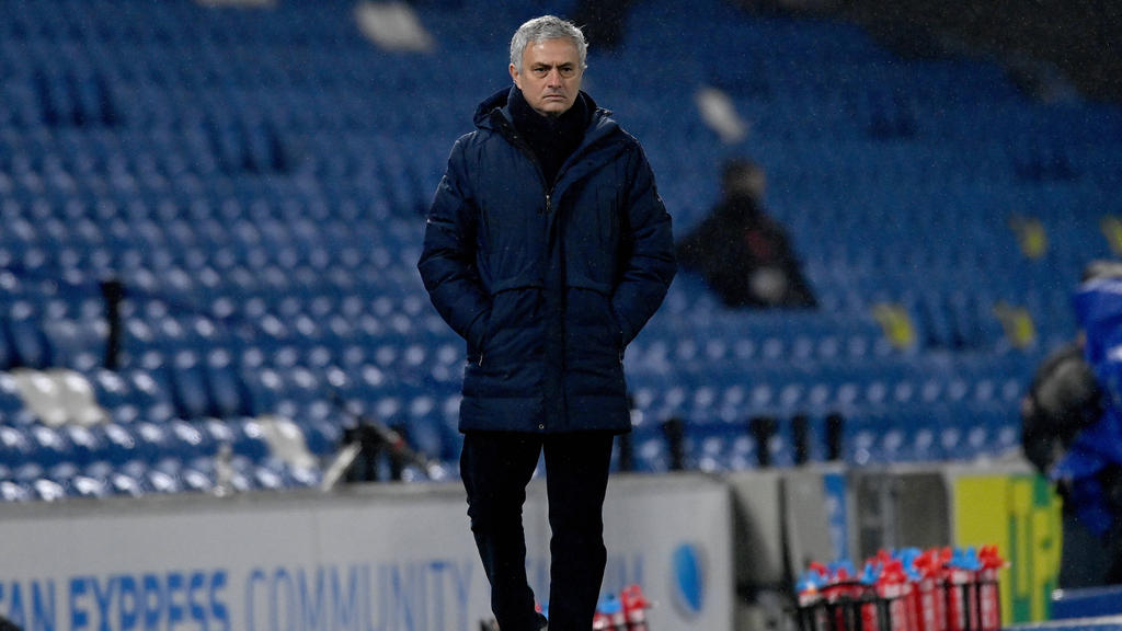 José Mourinho spielt mit den Spurs am Freitag gegen Chelsea
