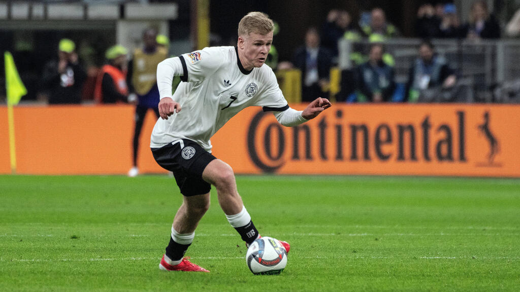 Zieht es Jonathan Burkardt im Sommer zum FC Bayern? Zieht es Jonathan Burkardt im Sommer zum FC Bayern?