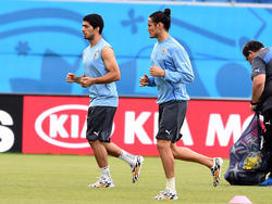 Suárez y Cavani formarán el ataque de Uruguay. (Foto: Getty)