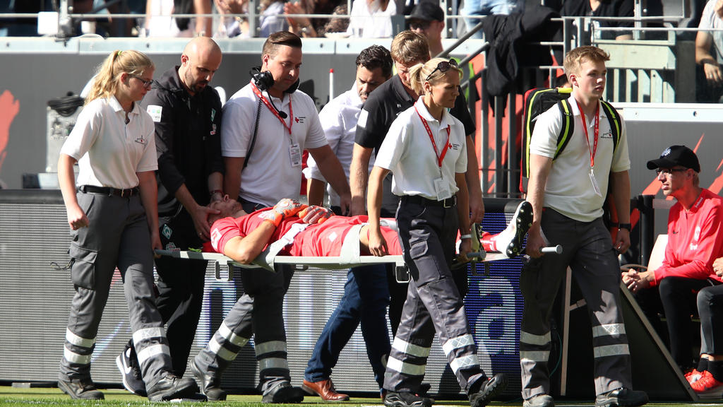 Jiri Pavlenka wurde in ein Krankenhaus gebracht