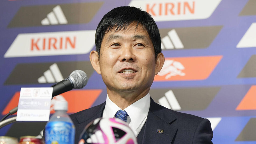 Japans Trainer Moriyasu vor dem Spiel gegen Nordkorea