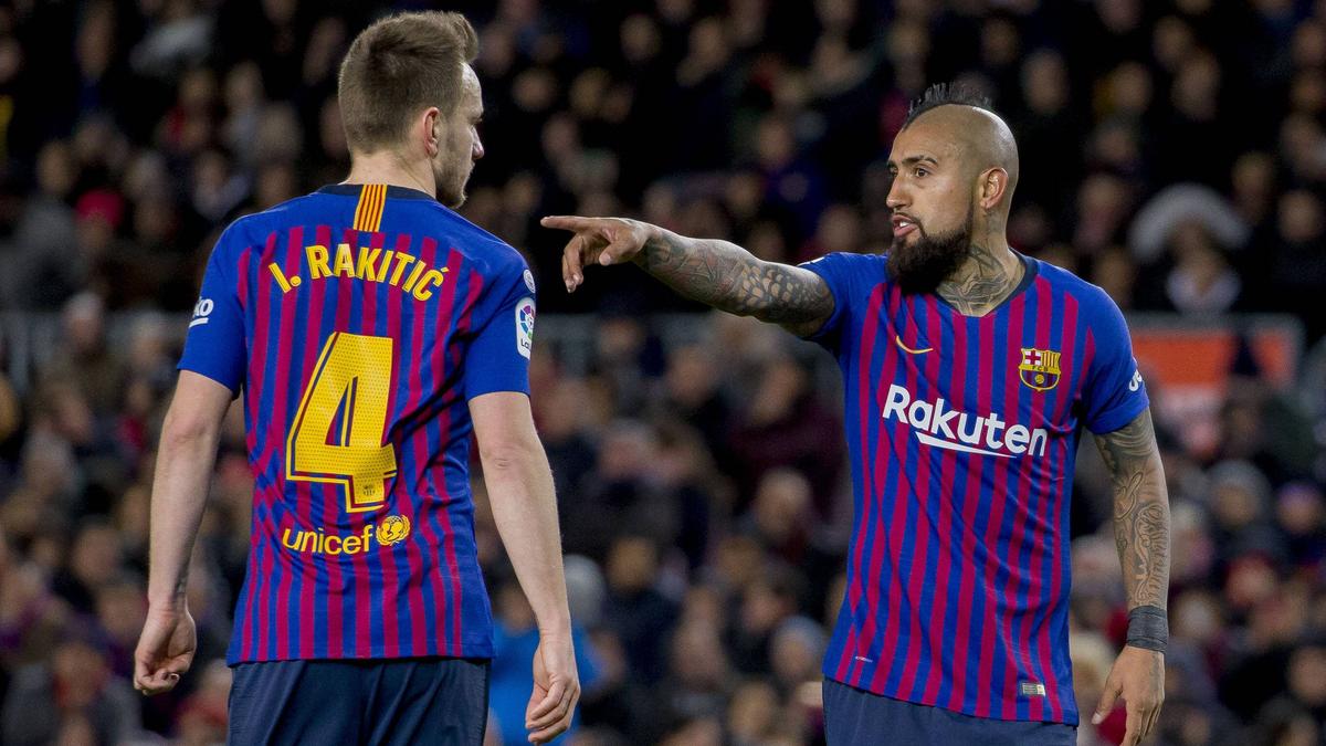 Ivan Rakitic und Arturo Vidal sollen Barca verlassen Ivan Rakitic und Arturo Vidal sollen Barca verlassen