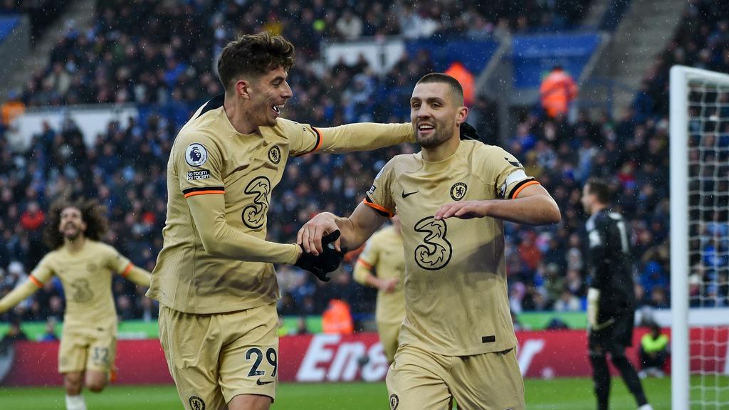 Der deutsche Chelsea-Star Kai Havertz und Mateo Kovacic bejubeln das Tor zum 3:1 Der deutsche Chelsea-Star Kai Havertz und Mateo Kovacic bejubeln das Tor zum 3:1