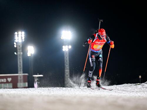 Benedikt Doll belegte mit der Biathlon-Staffel in Östersund den dritten Platz