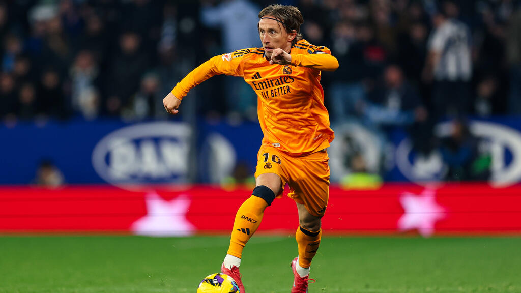 Real Madrid ist eine Runde weiter Real Madrid ist eine Runde weiter