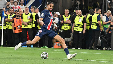 Landet Barcola beim FC Bayern?