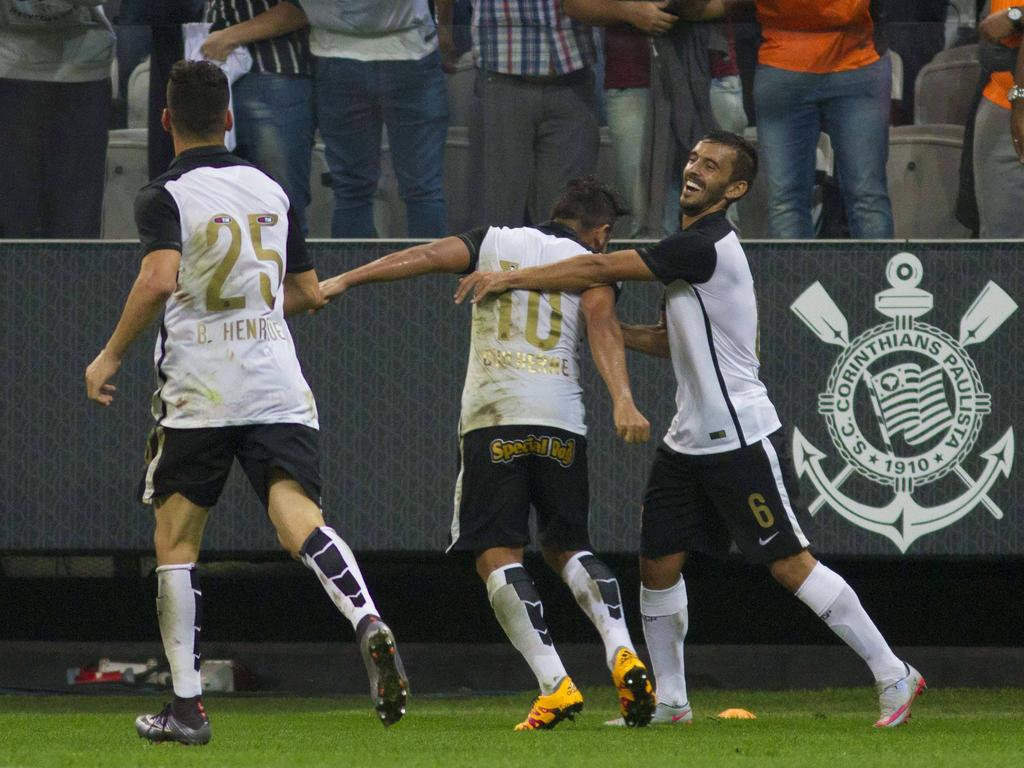 El Corinthians es líder con 10 puntos en el Grupo 8. (Foto: Imago)