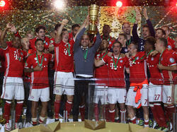 Guardiola se despide del Bayern con el 'doblete' de Liga y Copa. (Foto: ProShots)