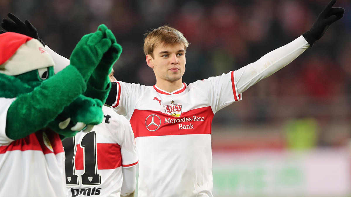 Borna Sosa ist unzufrieden beim VfB Stuttgart Borna Sosa ist unzufrieden beim VfB Stuttgart