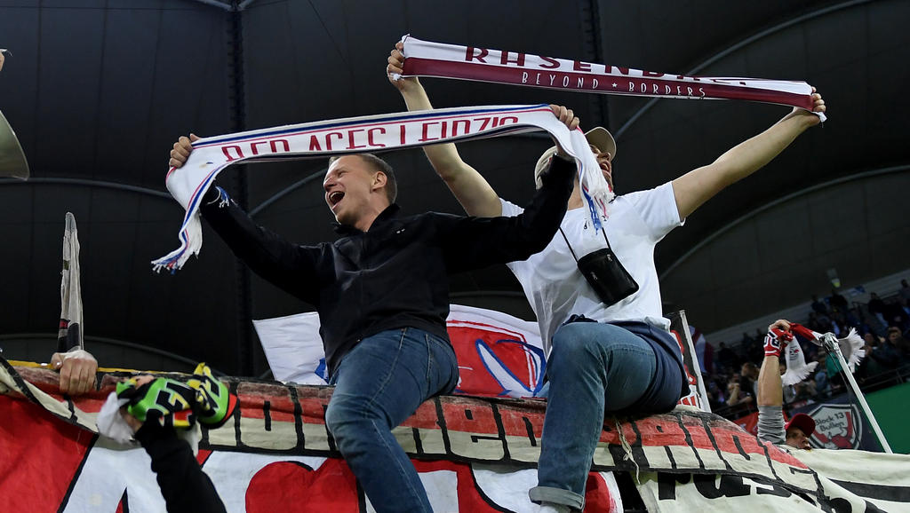 Der Sturz eines Fans überschattet den Sieg von RB Leipzig