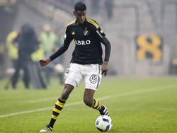Verpflichtet der FC Bayern München Alexander Isak?