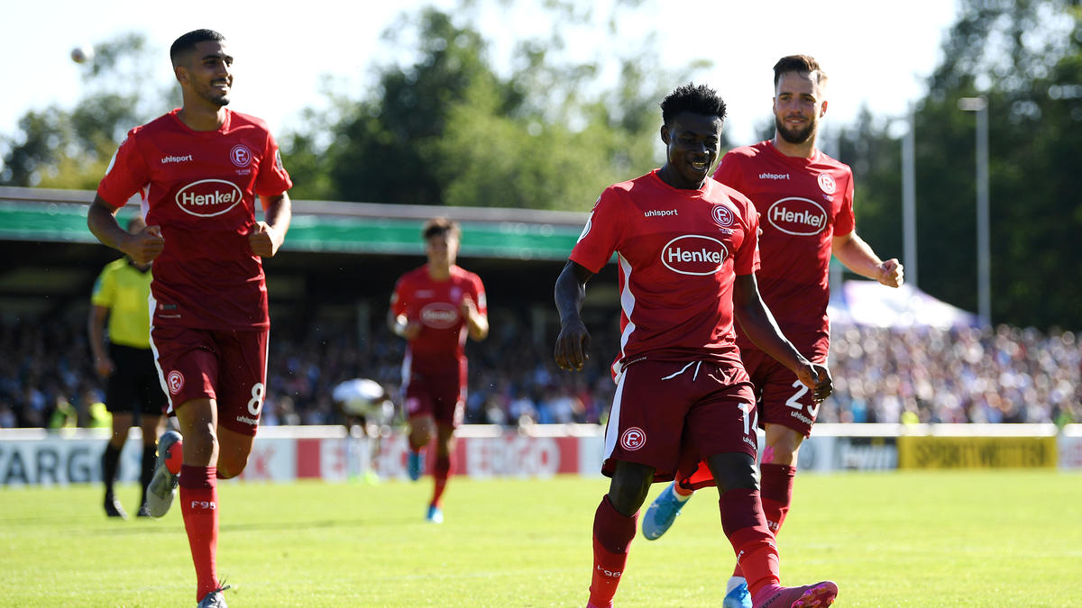 Ofori (M.) erzielte für die Fortuna zwei Tore Ofori (M.) erzielte für die Fortuna zwei Tore