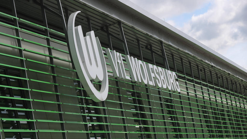 Die Profis des VfL Wolfsburg entschuldigen sich für den Masken-Eklat Die Profis des VfL Wolfsburg entschuldigen sich für den Masken-Eklat