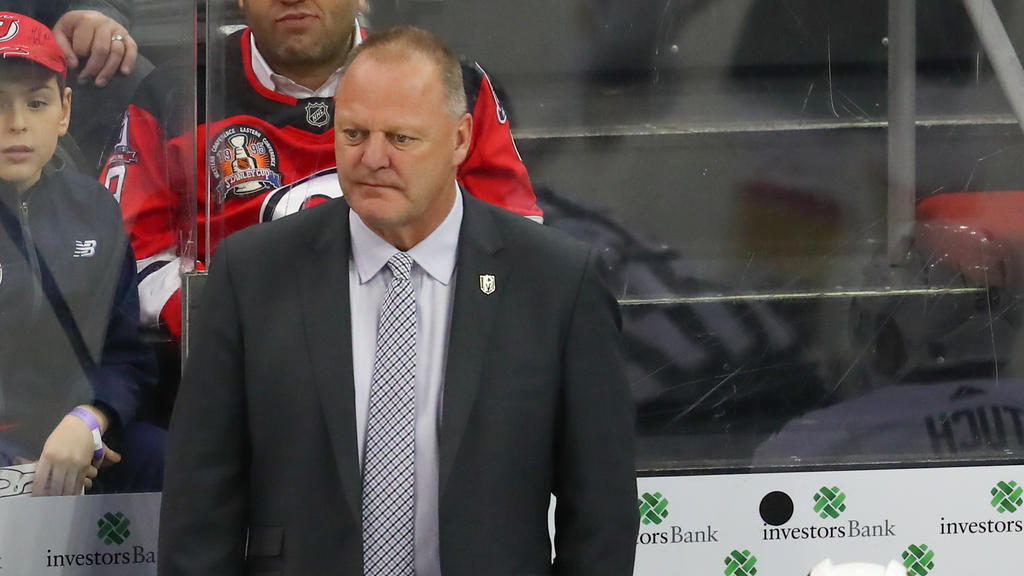 Die Vegas Golden Knights haben ihren Trainer entlassen Die Vegas Golden Knights haben ihren Trainer entlassen