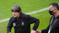 Bundestrainer Joachim Löw steht vor einem "Spagat" mit dem DFB-Team