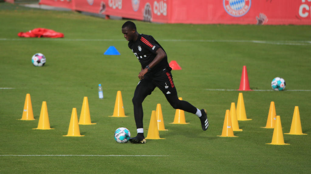 Tanguy Nianzou (FC Bayern)