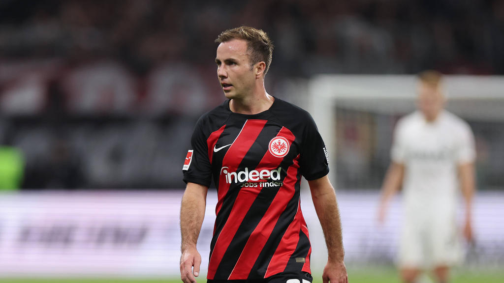 Mario Götze steht bei Eintracht Frankfurt bis 2026 unter Vertrag Mario Götze steht bei Eintracht Frankfurt bis 2026 unter Vertrag