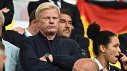 Oliver Kahn äußerte sich zum Klapp-Hammer