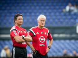 Patrick Lodewijks (l.) en Fred Rutten (r.) aanwezig tijdens een training van Feyenoord. (25-6-2014)