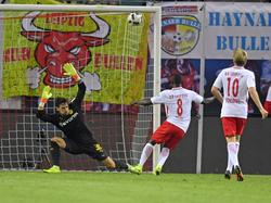 Keita anota el que luego sería el gol de la victoria ante el Borussia. (Foto: Imago)