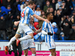 Huddersfield hat den ersten Ligasieg im Jahr 2018 eingefahren