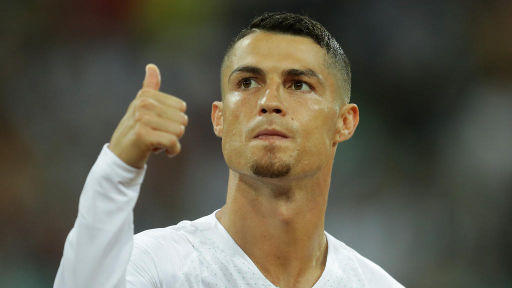 Cristiano Ronaldo bekommt auch bei seinem neuen Verein Juventus Turin die prestigereiche Rückennummer 7