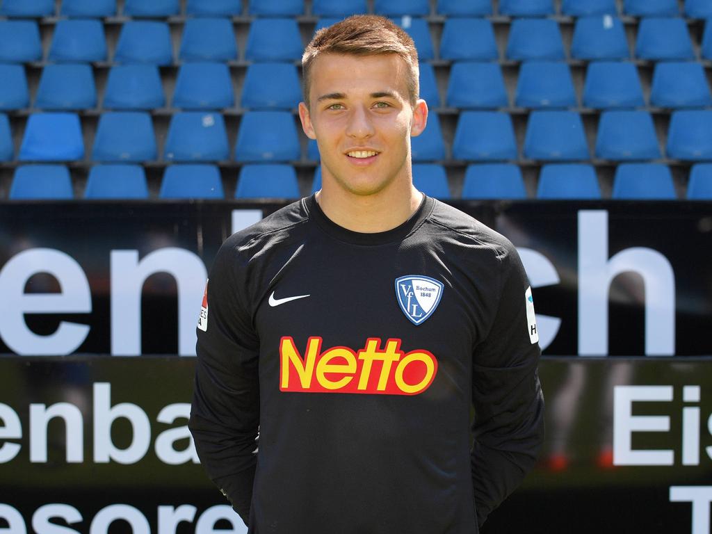 Florian Kraft erhält einen Profivertrag in Bochum Florian Kraft erhält einen Profivertrag in Bochum