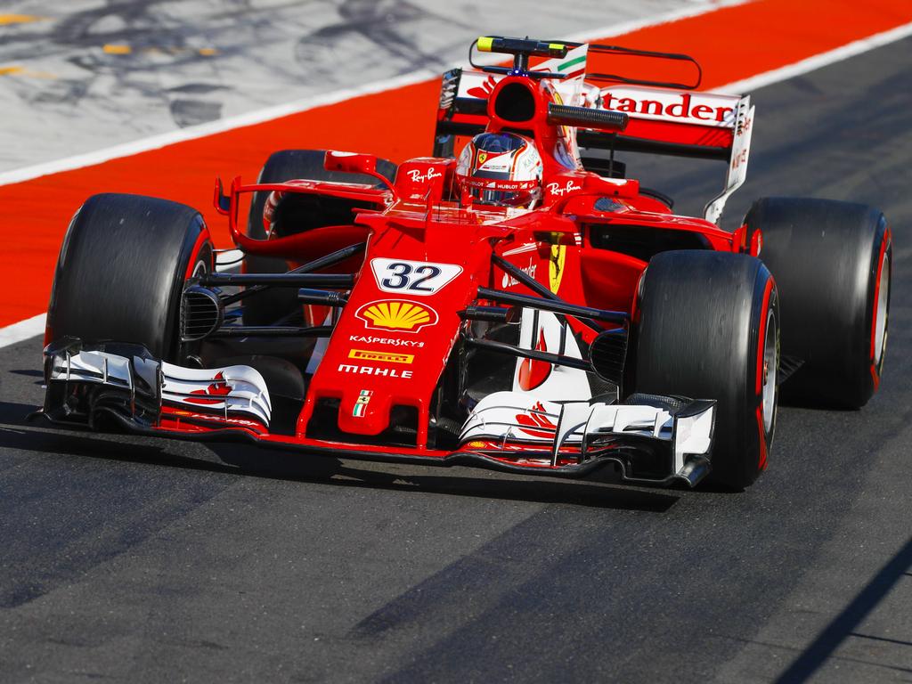 Ferraris Nachwuchspilot Charles Leclerc darf sich über die Bestzeit freuen Ferraris Nachwuchspilot Charles Leclerc darf sich über die Bestzeit freuen