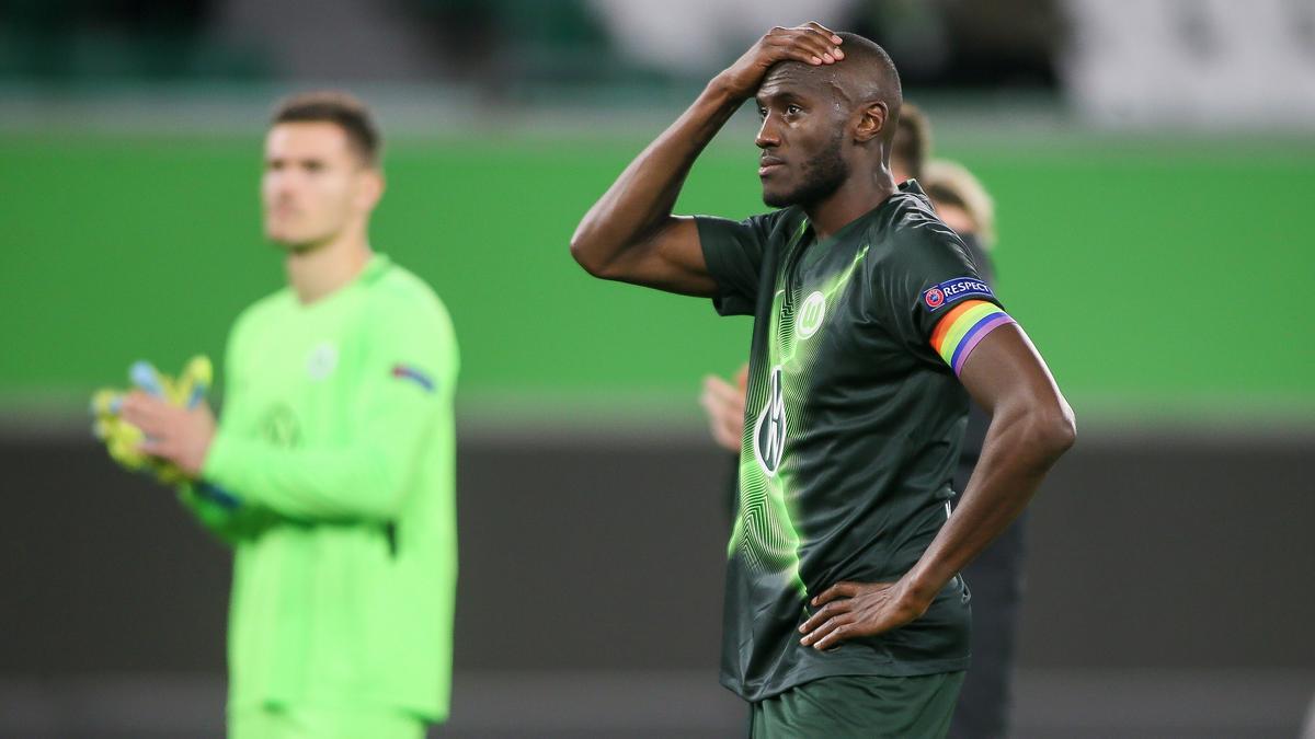 Der VfL Wolfsburg um Kapitän Joshua Guilavogui war alles andere als zufrieden Der VfL Wolfsburg um Kapitän Joshua Guilavogui war alles andere als zufrieden