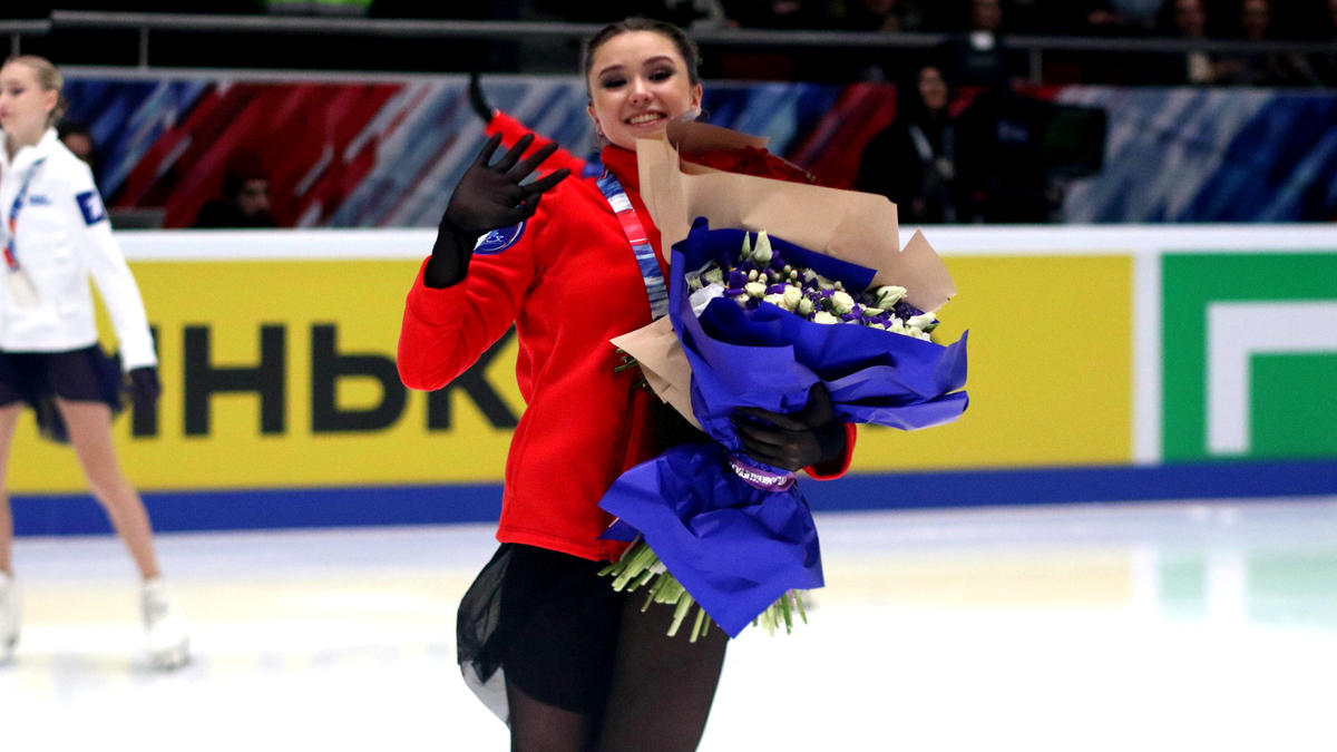 Eiskunstlauf-Wunderkind Kamila Valieva hat die erste russische "Sprung-Meisterschaft" gewonnen