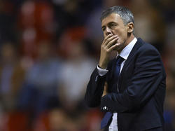 Lucas Alcaraz fue sustituido como entrenador del Levante. (Foto: Getty)