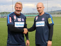 Austria-Coach Thorsten Fink mit seinem neuen Co-Trainer Nestor "El Maestro" Jevtic